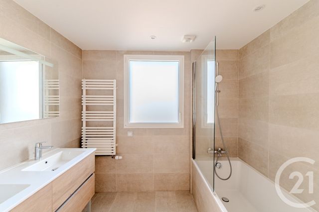 Appartement T5 à vendre - 5 pièces - 120.43 m2 - RENNES - 35 - BRETAGNE - Century 21 Arb Immobilier