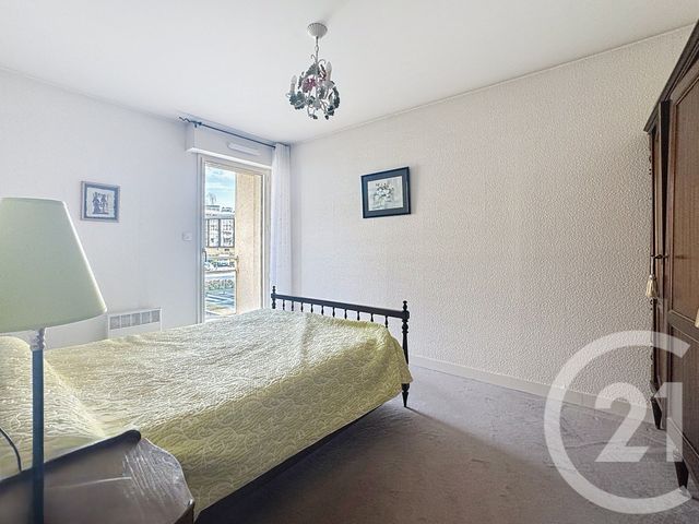 Appartement T4 à vendre - 4 pièces - 72.79 m2 - RENNES - 35 - BRETAGNE - Century 21 Arb Immobilier