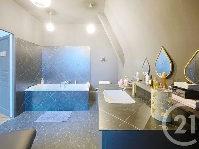 maison à vendre - 12 pièces - 299.0 m2 - TINTENIAC - 35 - BRETAGNE - Century 21 Arb Immobilier
