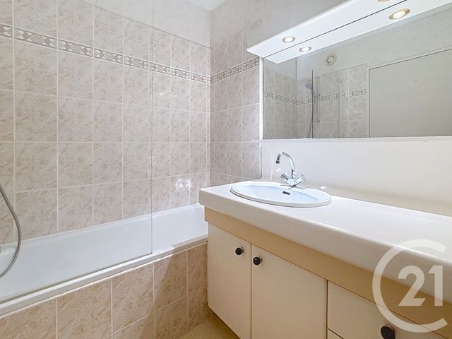 Appartement T3 à vendre - 3 pièces - 67.38 m2 - RENNES - 35 - BRETAGNE - Century 21 Arb Immobilier