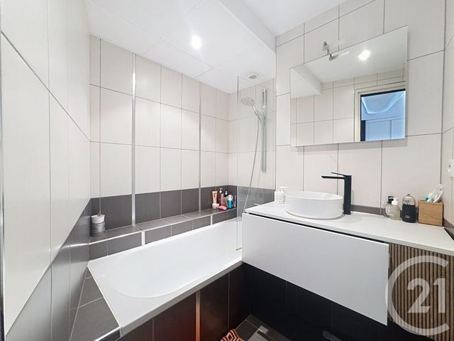 Appartement T4 à vendre - 4 pièces - 91.0 m2 - RENNES - 35 - BRETAGNE - Century 21 Arb Immobilier