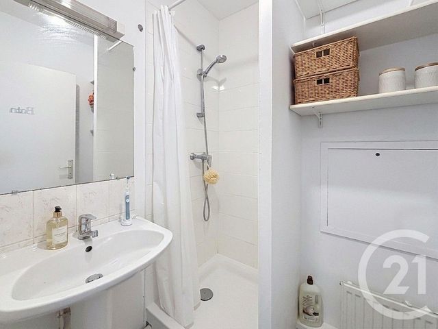 Appartement T2 à vendre - 2 pièces - 28.13 m2 - RENNES - 35 - BRETAGNE - Century 21 Arb Immobilier