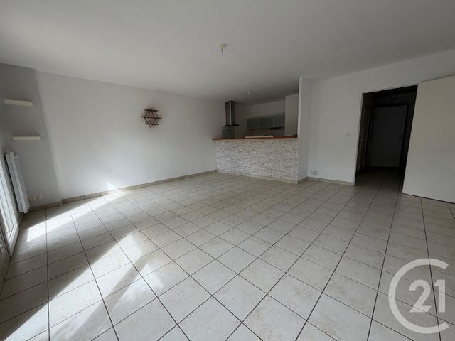 Appartement T3 à vendre - 3 pièces - 76.0 m2 - CHANTEPIE - 35 - BRETAGNE - Century 21 Arb Immobilier